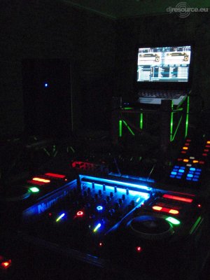 Our MEMBERS can Enlarge : Dj set Dark